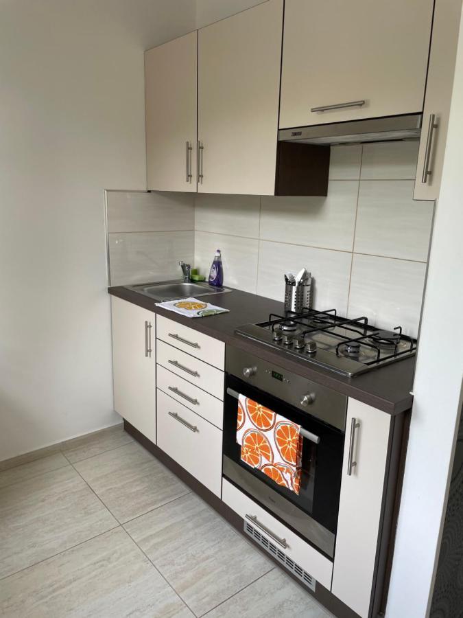 Katica Apartmanok Siófok Zewnętrze zdjęcie